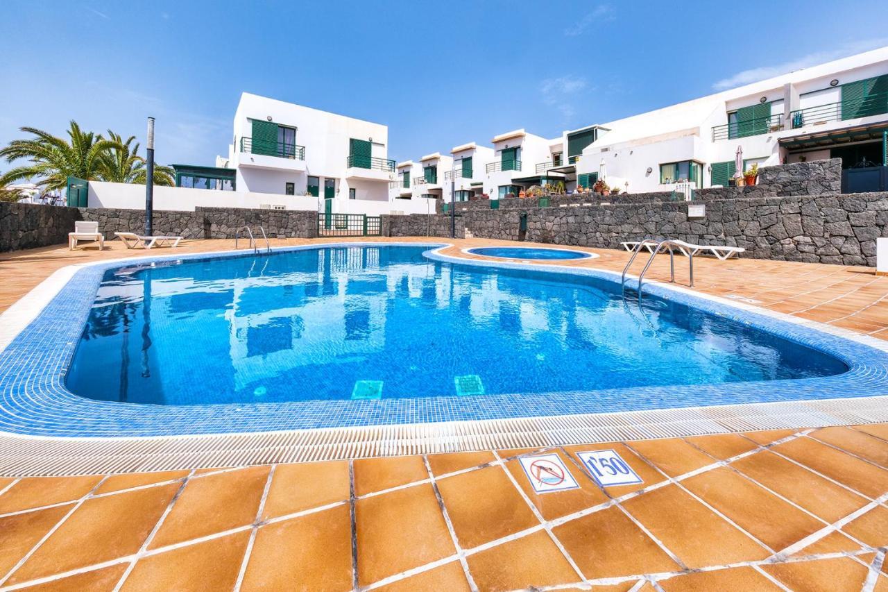 Casa Costa Esmeralda-Shared Pool Costa Teguise Ngoại thất bức ảnh